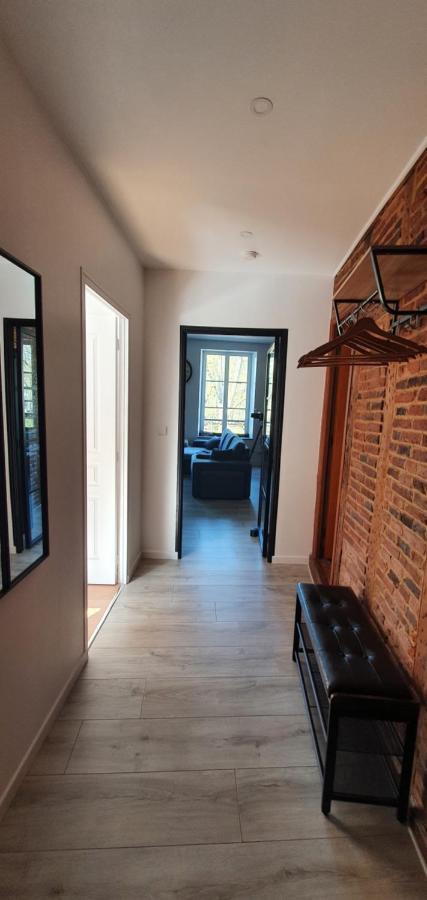 Appartement D'Hippolyte - Vue Musee Rimbaud Charleville-Mézières 외부 사진